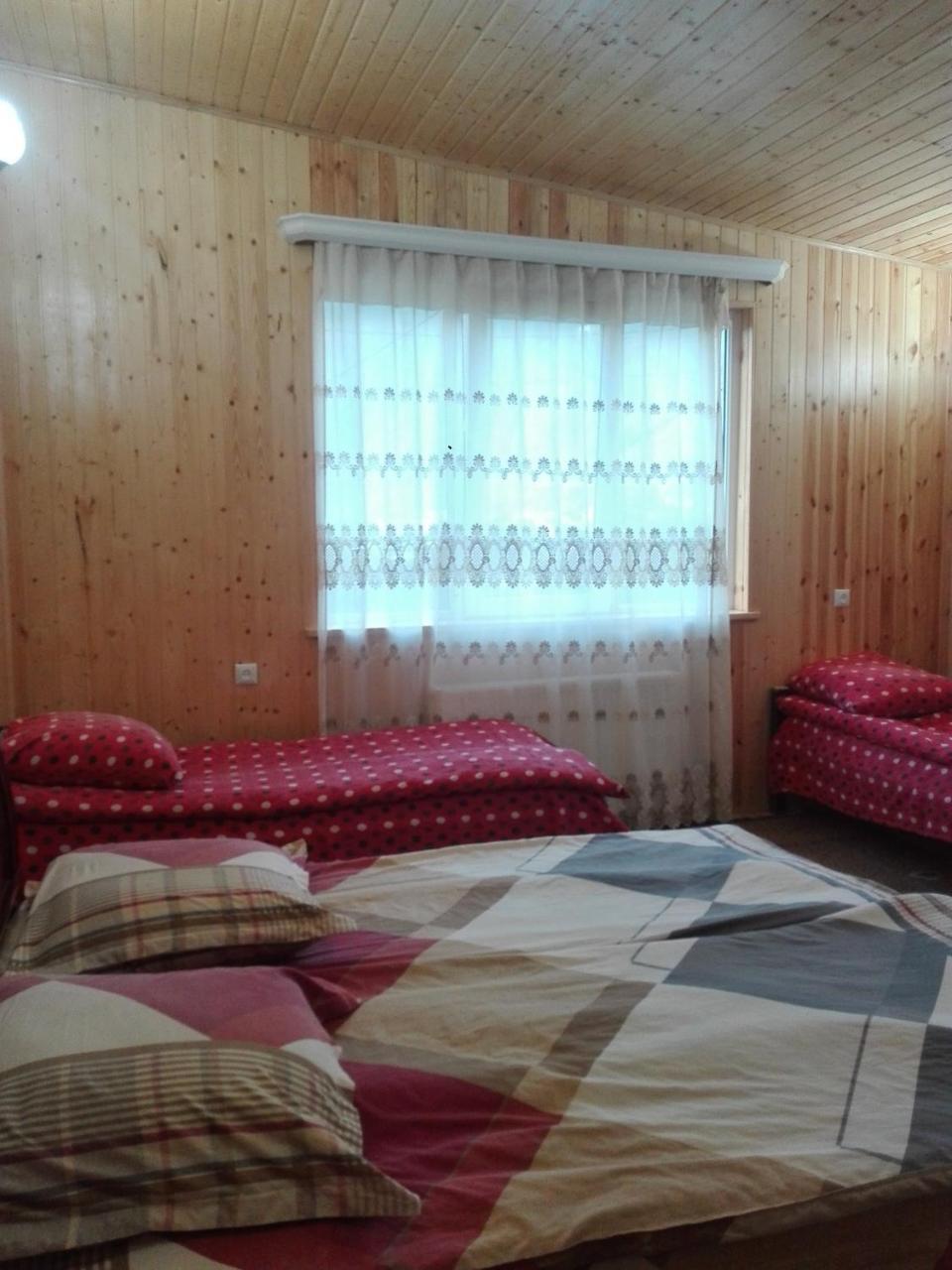 Guest House Sabauri Степанцмінда Екстер'єр фото